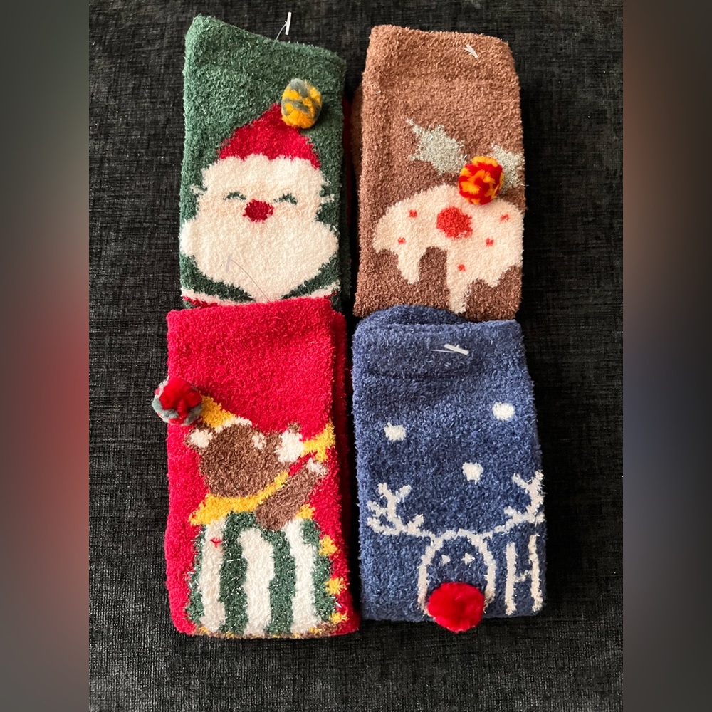 Christmas socks (4 pair)